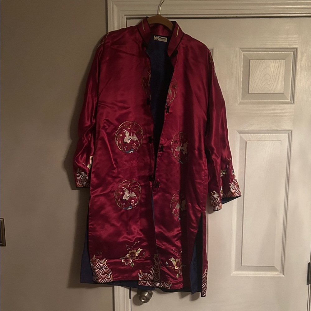 Authentic silk kimono / robe made in china